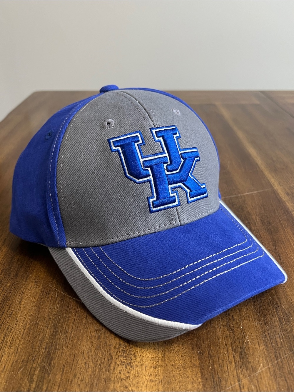 University of Kentucky Wildcats Blue & Gray Embroidered Strapback Cap